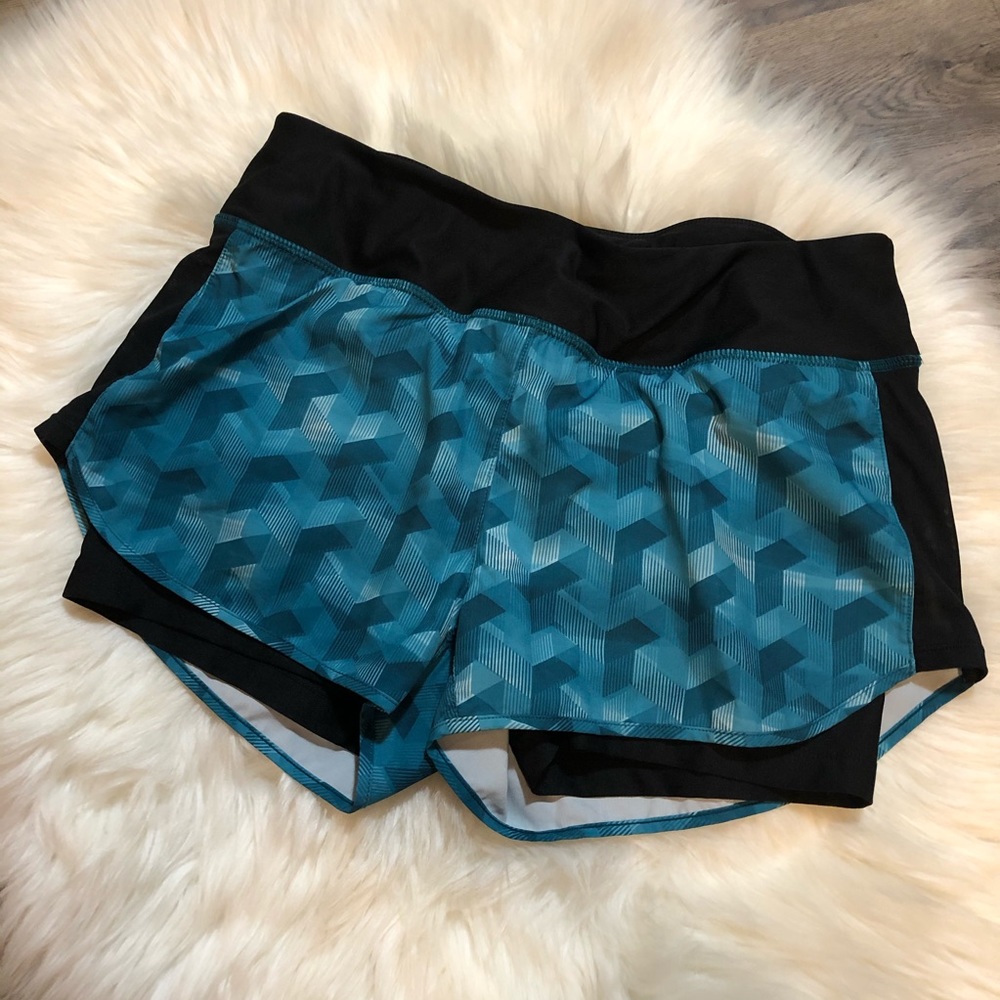 Mondetta shorts